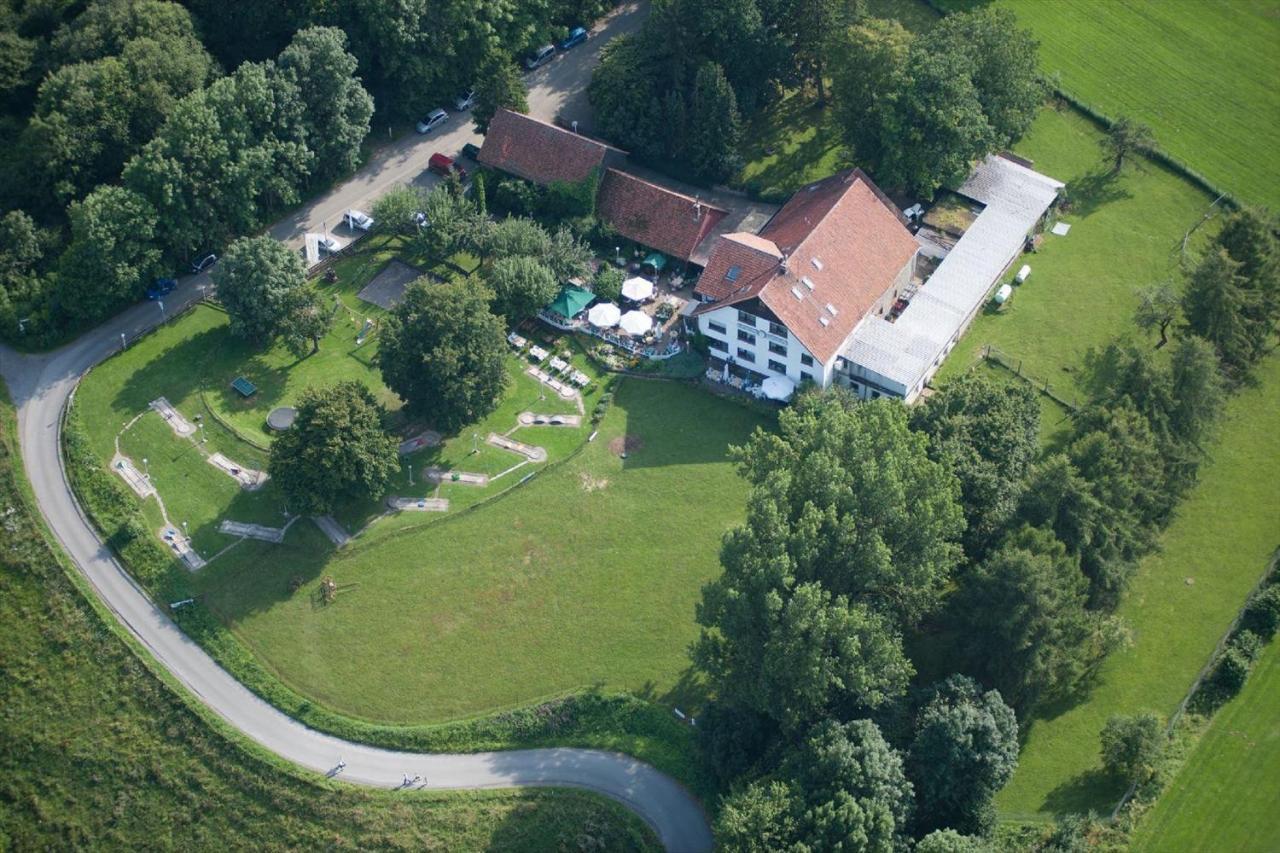 Hotel Kempenhof Lügde Exteriér fotografie